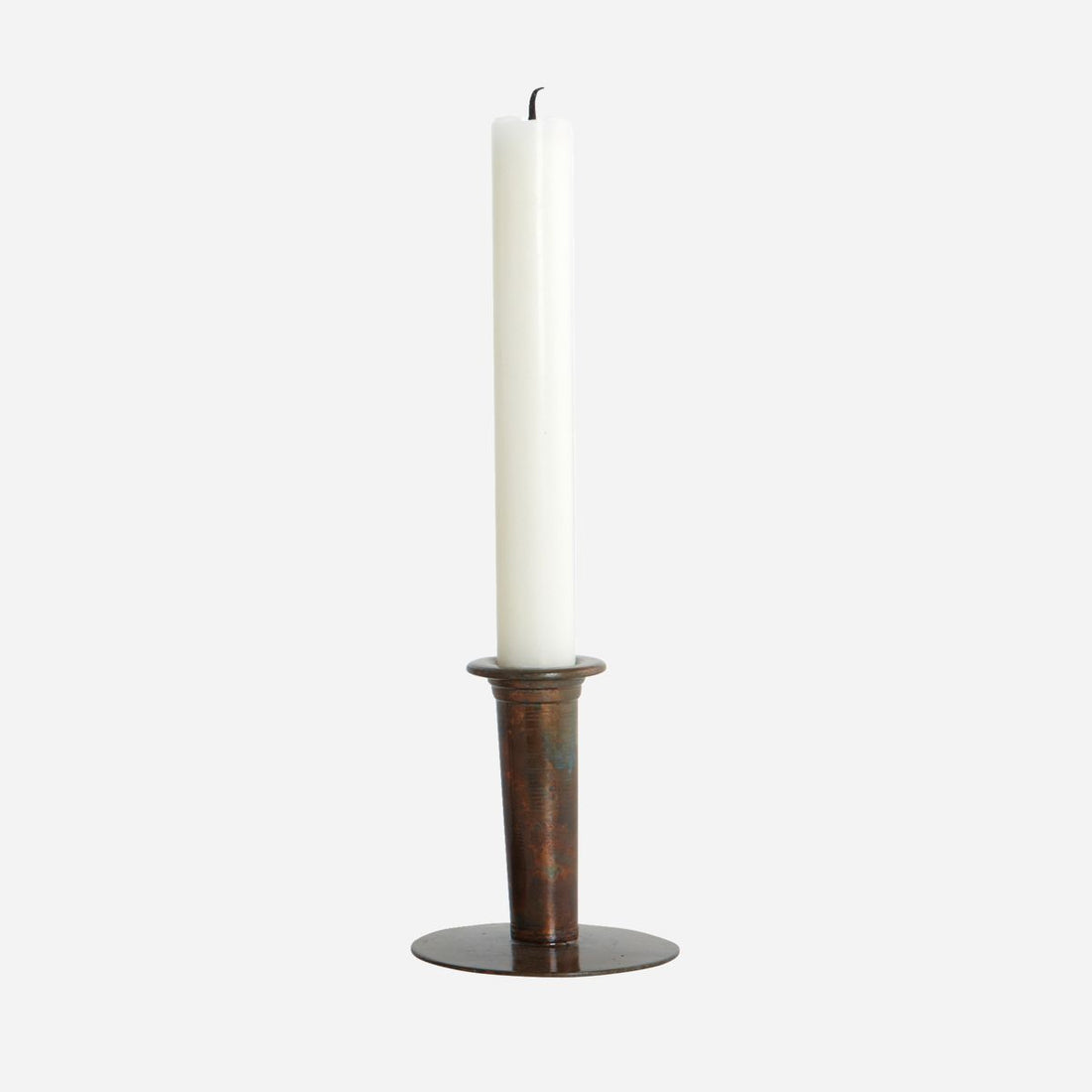 Médico da Casa - Candlestick, antiguidade, cobre antigo - H: 9 cm, dia: 7,5 cm