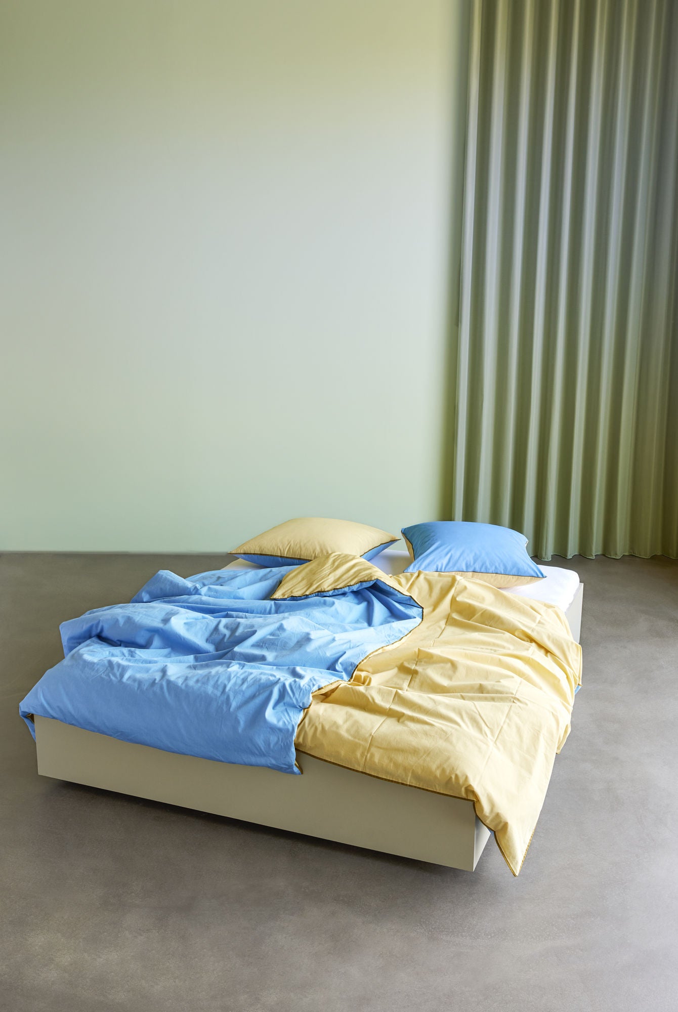 Hübsch Aki Bedding 80/200 azul/amarelo