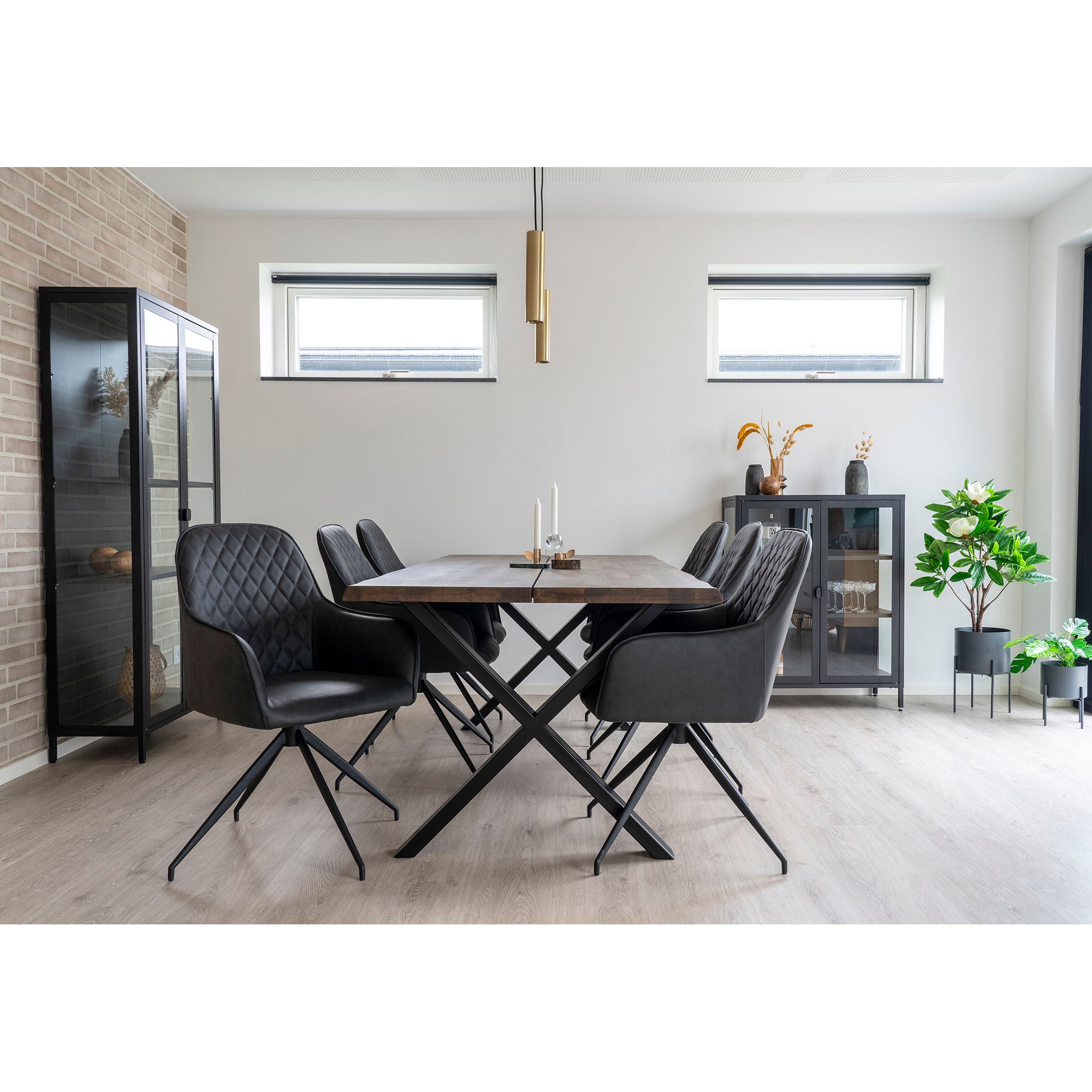 House Nordic - Harbo Dining Met Mabed Cadeir com pé giratório