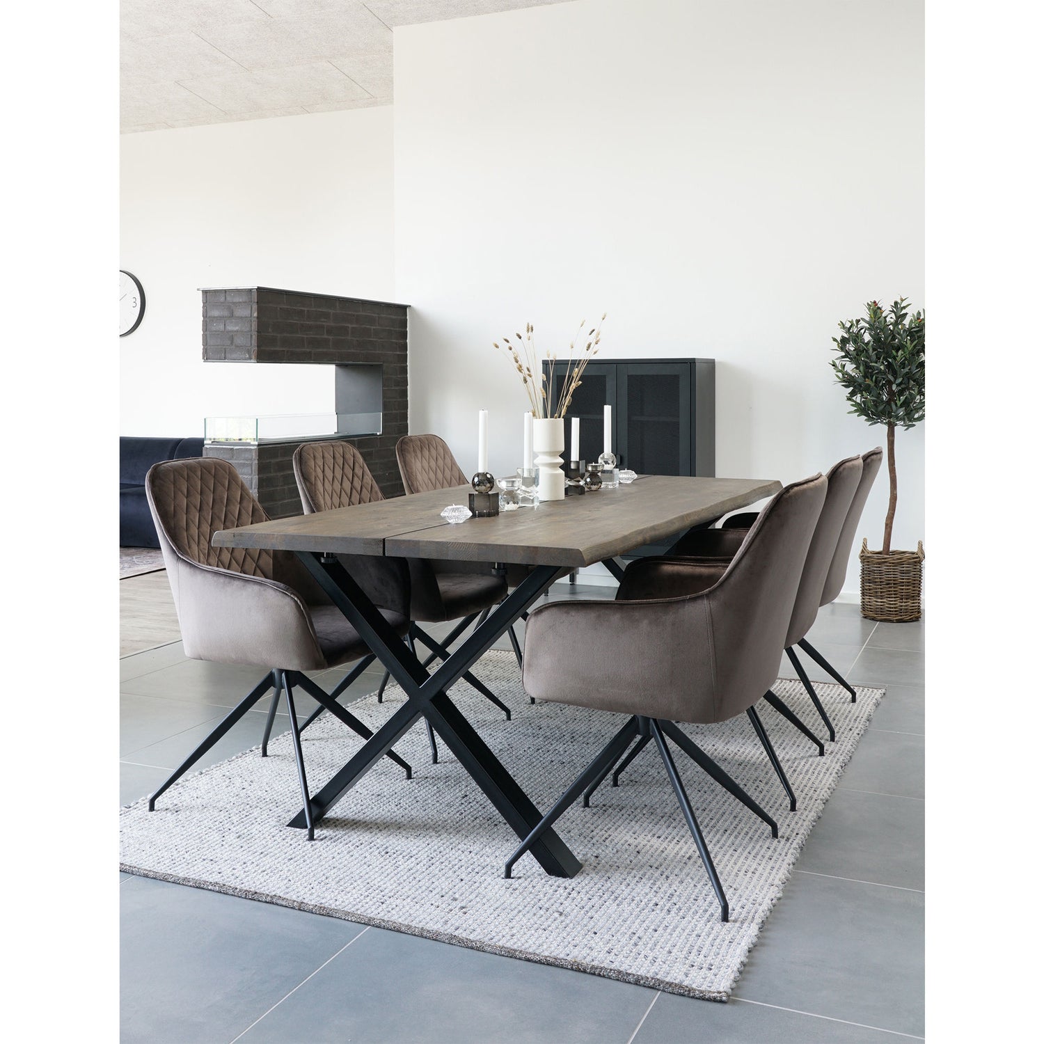 House Nordic - Harbo Dining Met Mabed Cadeir com pé giratório